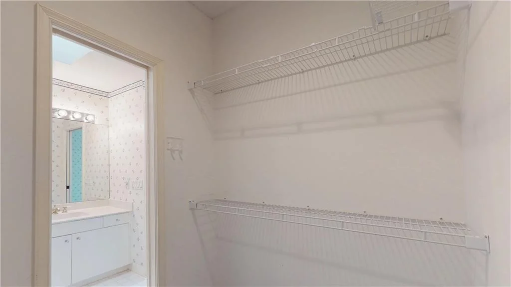 Photo of 6672 SE Pacific Drive