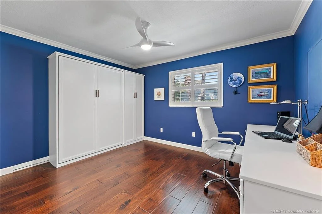 Photo of 333 SE Oriole Avenue