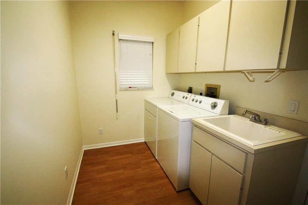 Photo of 3832 SE Fairway W