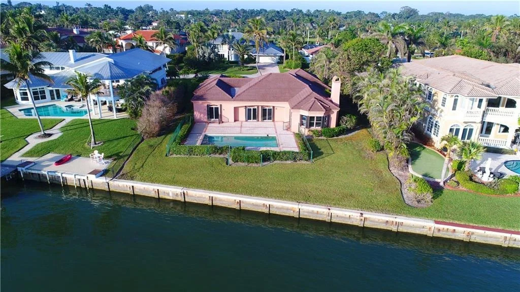 Photo of 8 Island Road