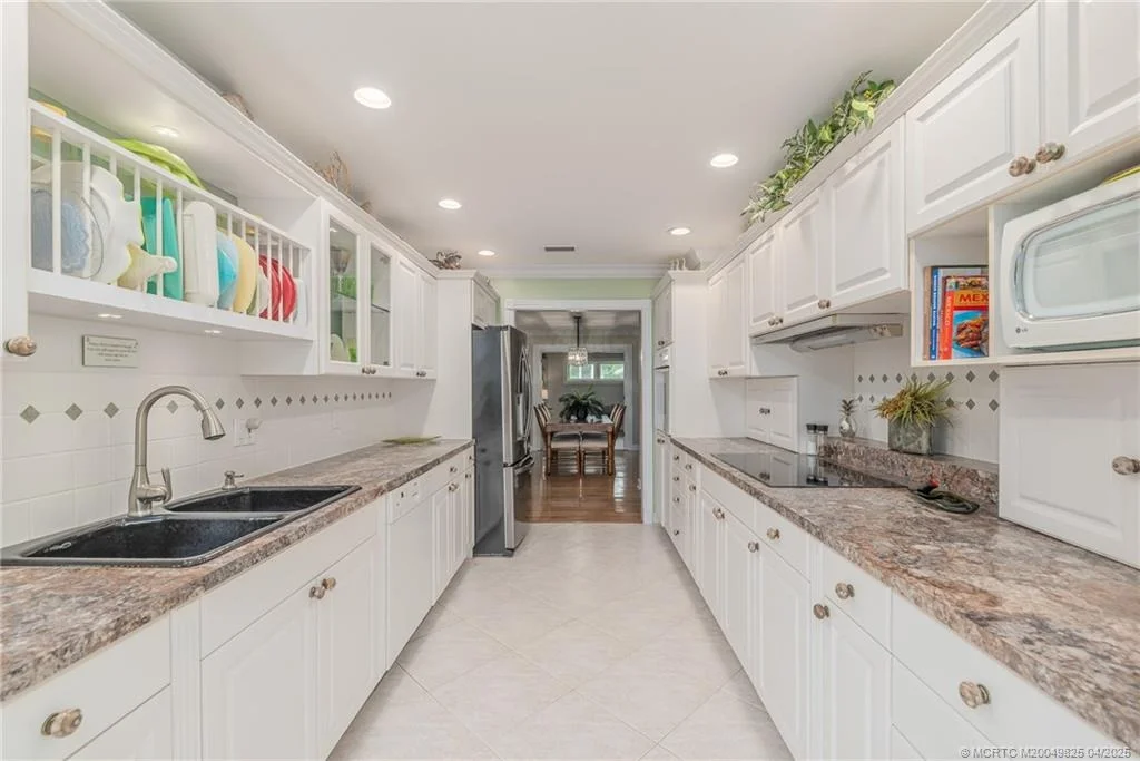 Photo of 4020 SE Whiticar Way