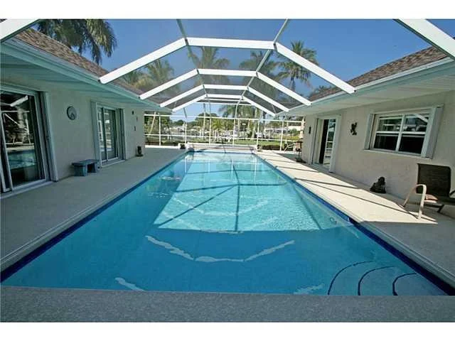 Photo of 1829 NW River Trail