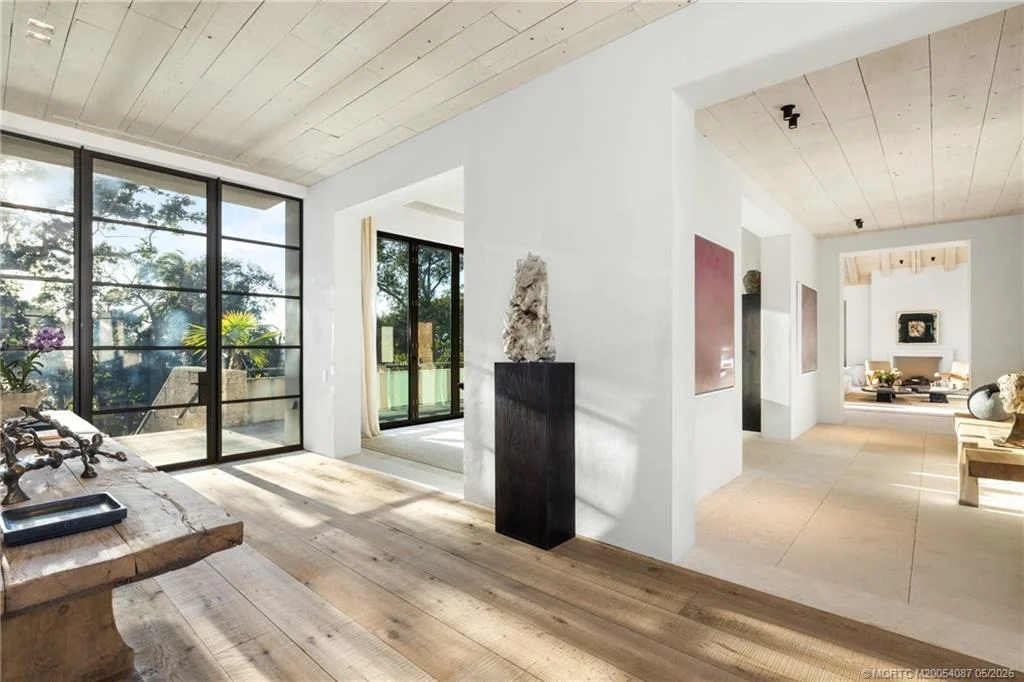 Photo of 109 S River Road