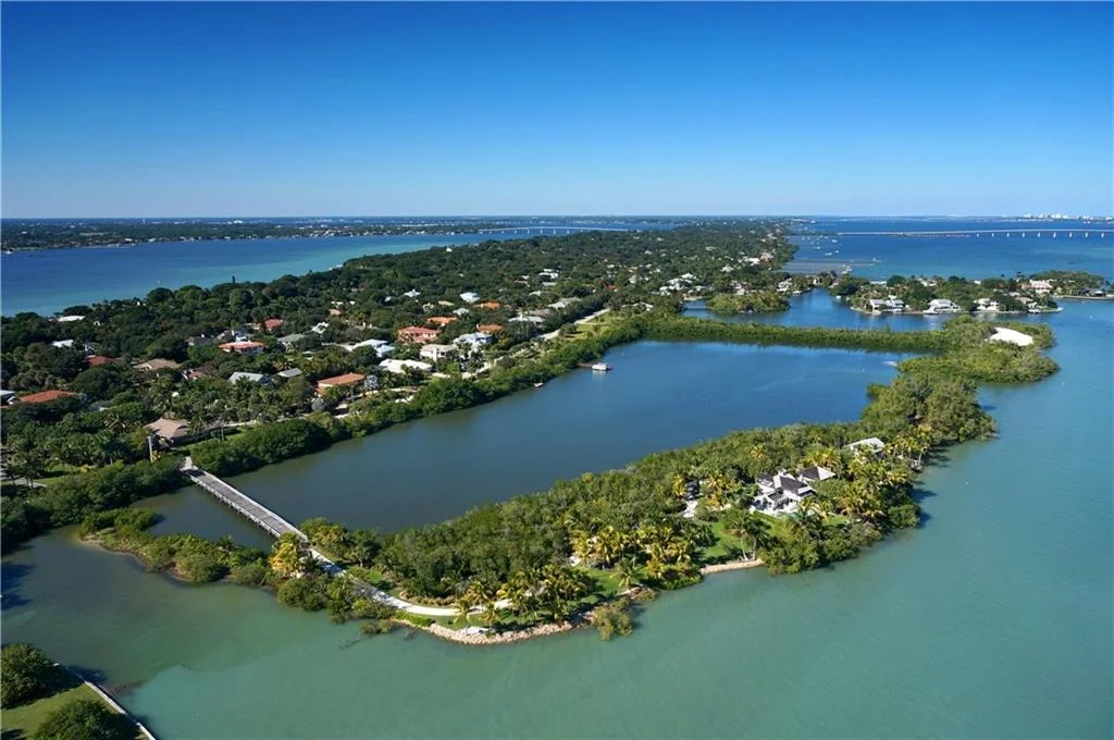 Photo of 1 Mandalay Island