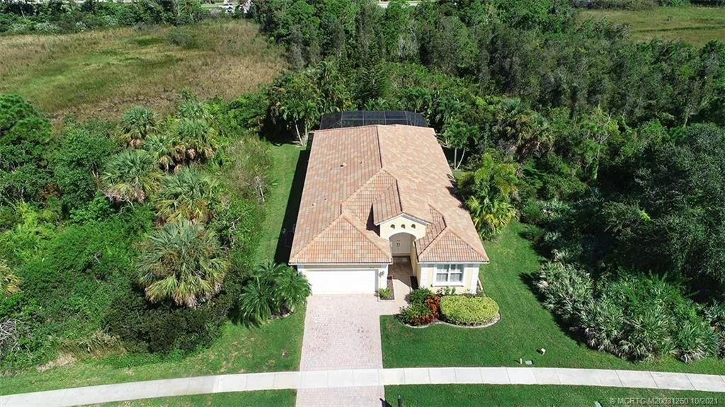 Photo of 2713 SE Stonebriar Way