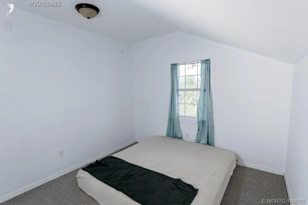 Photo of 35 SW Cabana Point Circle SW