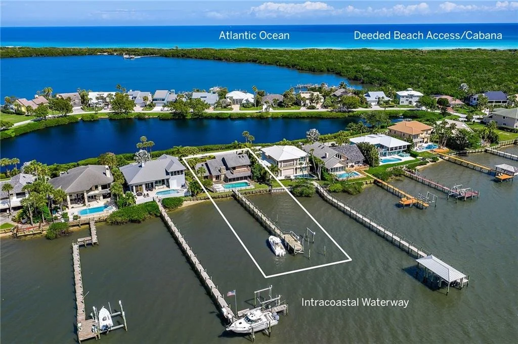 Photo of 4230 NE Joes Point Road