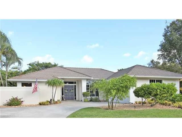 Photo of 5471 SE Reef Way