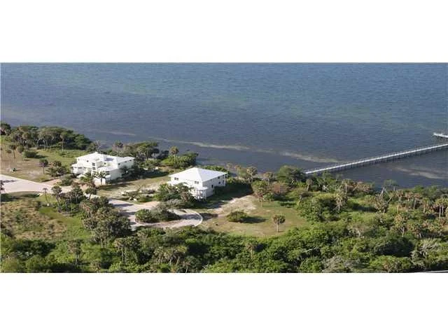 Photo of 7651 Pelican Pointe Drive