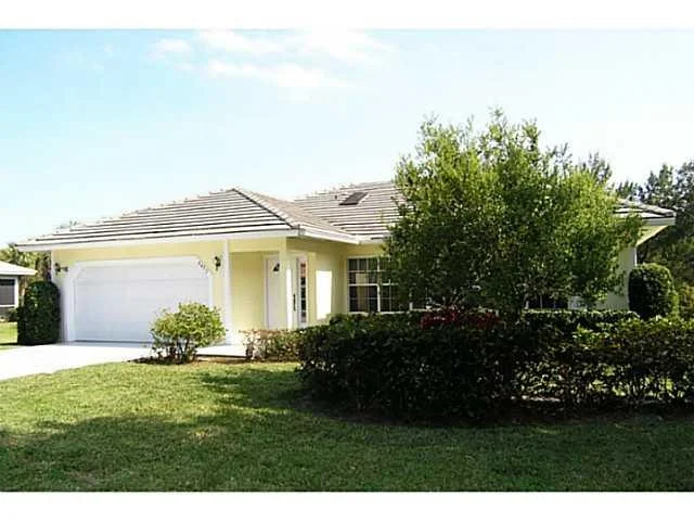 Photo of 5437 SE Running Oak Circle