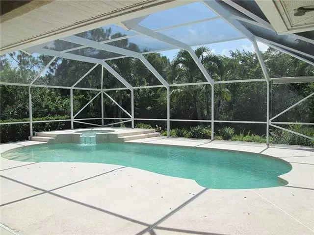 Photo of 374 SE ASHLEY OAKS Way