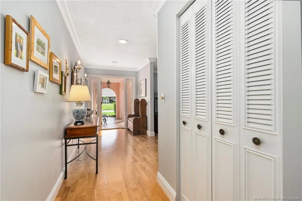 Photo of 4103 SE Fairway E