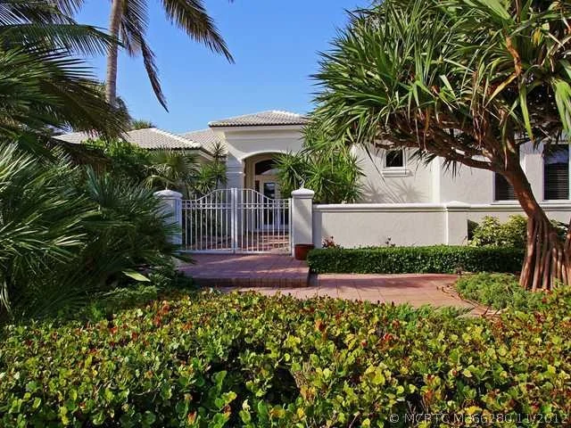 Photo of 3005 SE Dune Drive