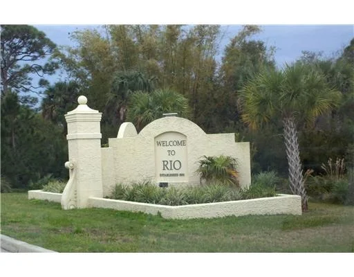 Photo of 1480 NE DIXIE Highway