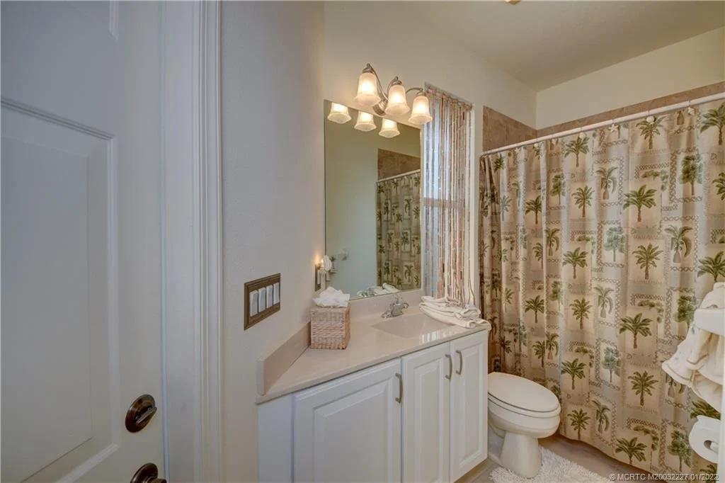 Photo of 2480 NW Everglades Boulevard