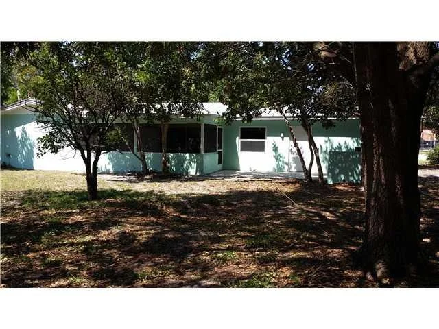 Photo of 1140 SE 12th Street