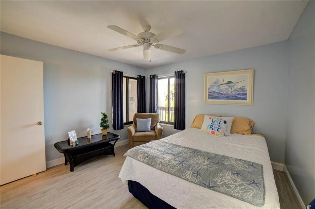 Photo of Unit 303 at 4620 NE Sandpebble Trace