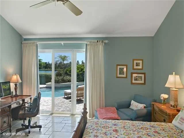 Photo of 6949 SE Harbor Circle
