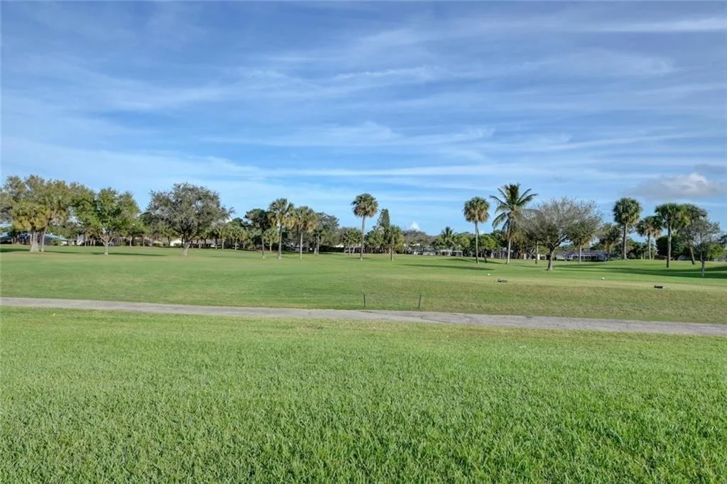 Photo of 3373 SE Fairway East