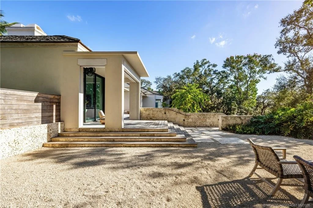 Photo of 109 S River Road