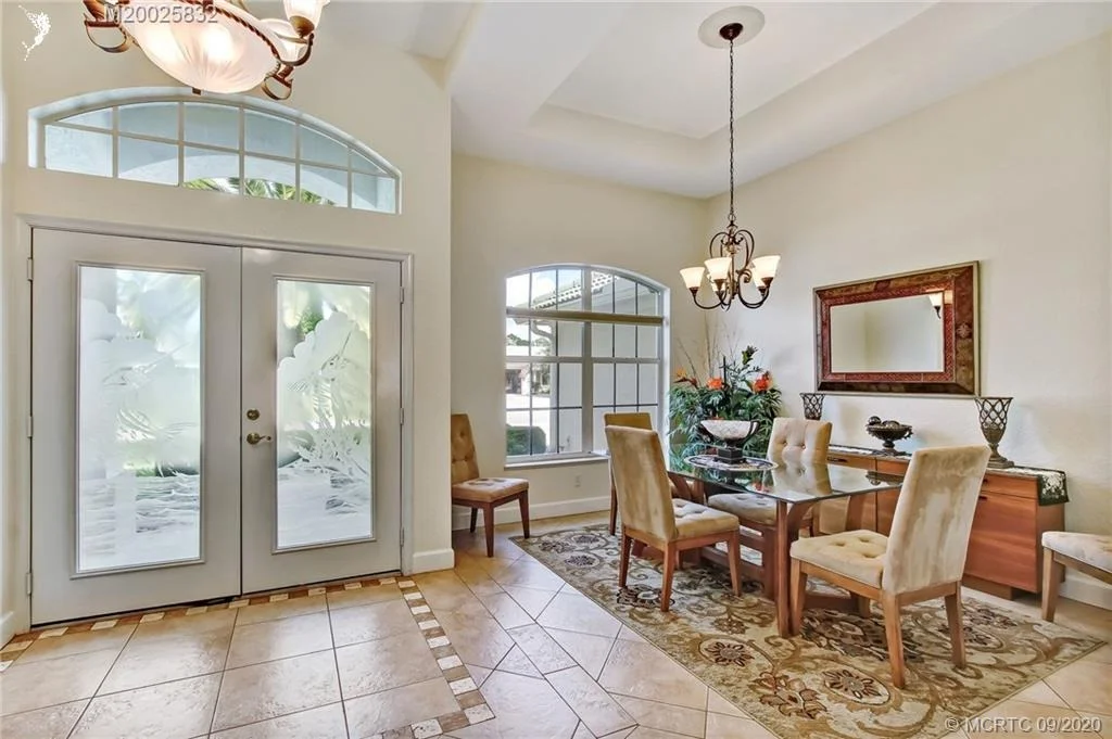 Photo of 3792 SE Fairway W