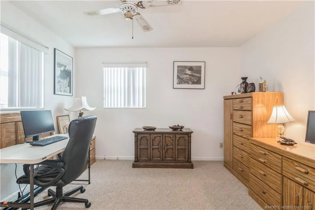 Photo of 123 SW Hideaway Place