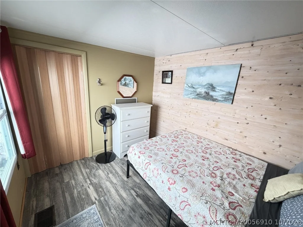 Photo of 185 Nettles Boulevard