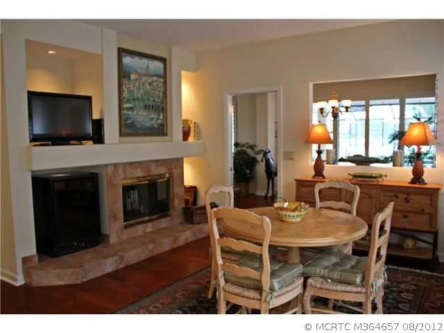Photo of 1418 Brewster Place