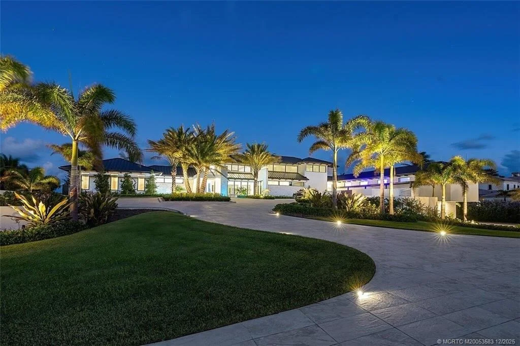 Photo of 3016 SE Dune Drive