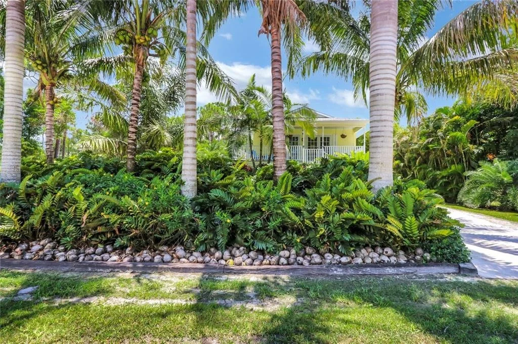Photo of 6474 SE Thomas Drive