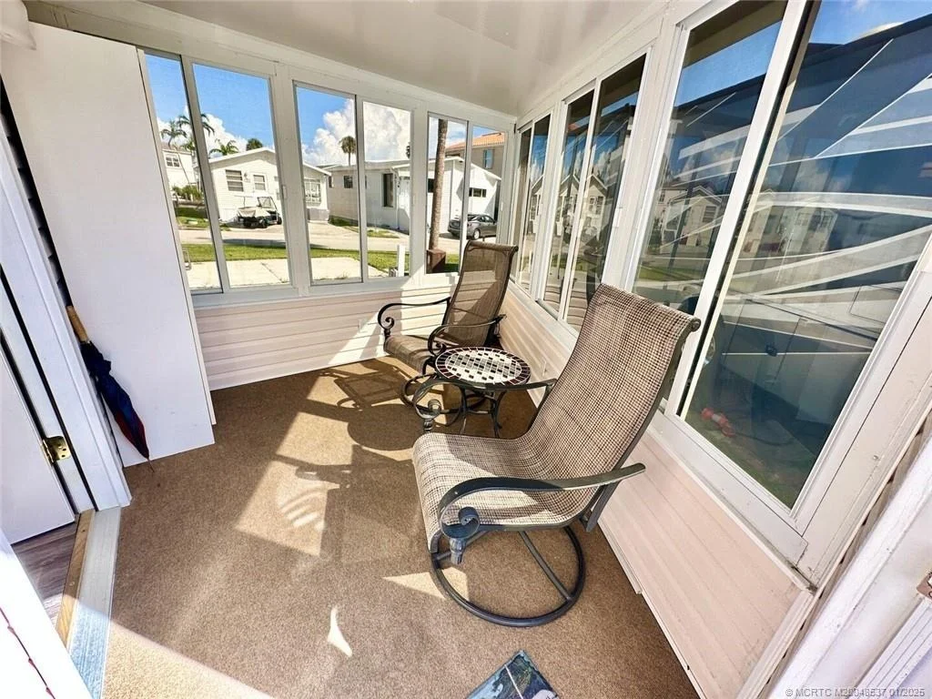 Photo of 110 Nettles Boulevard