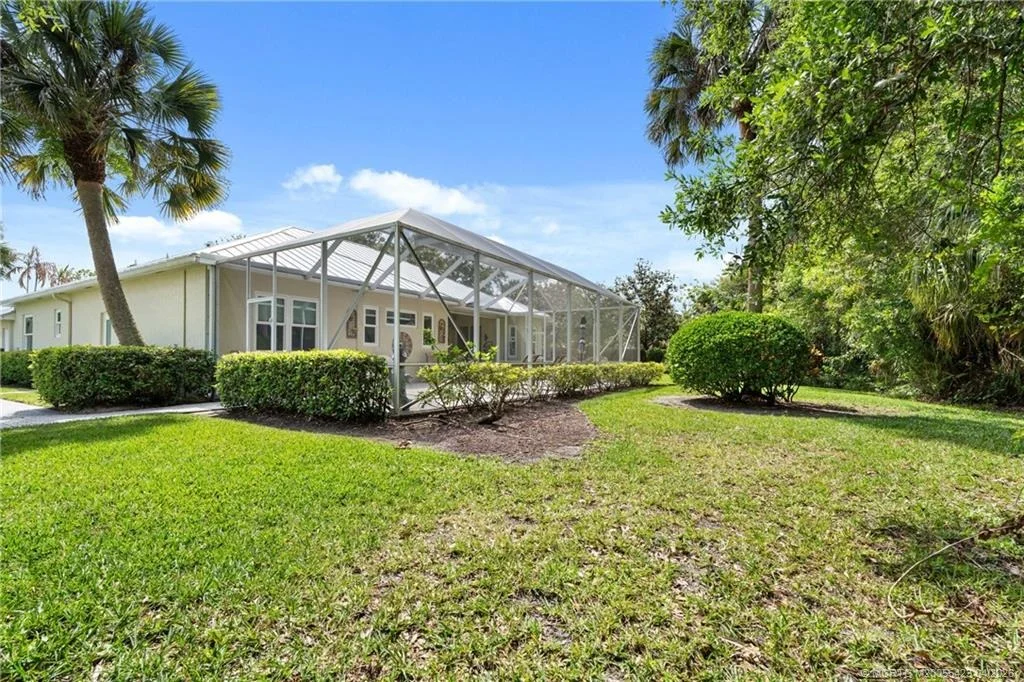 Photo of 917 SW Blue Stem Way