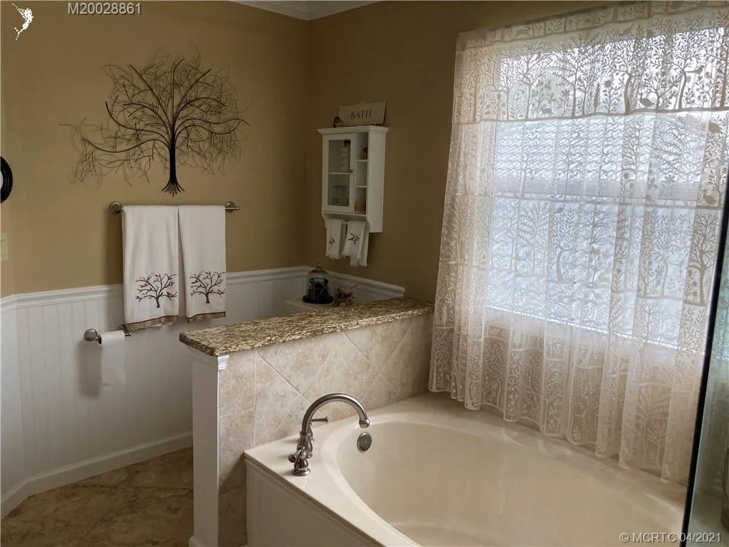 Photo of 7337 SE Seagate Lane