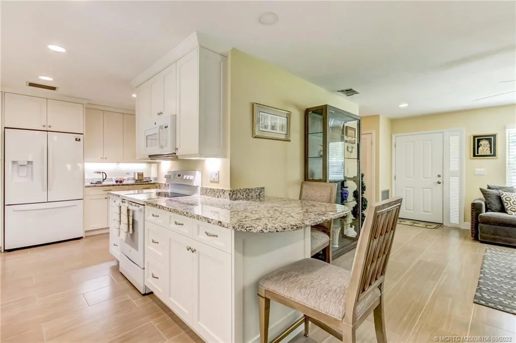 Photo of 1814 SE Granada Lane
