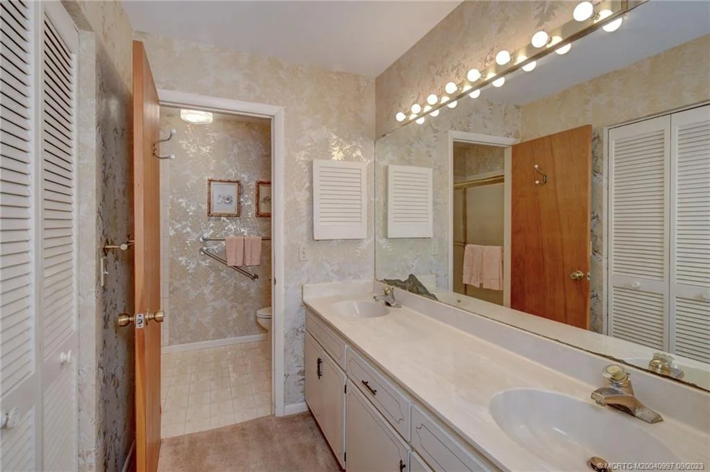 Photo of 2923 NE Rosetree Drive
