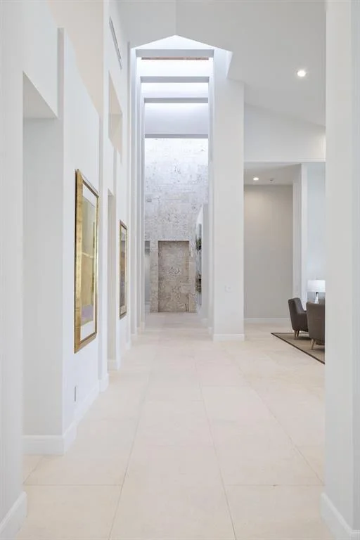 Photo of 7023 SE Harbor Circle