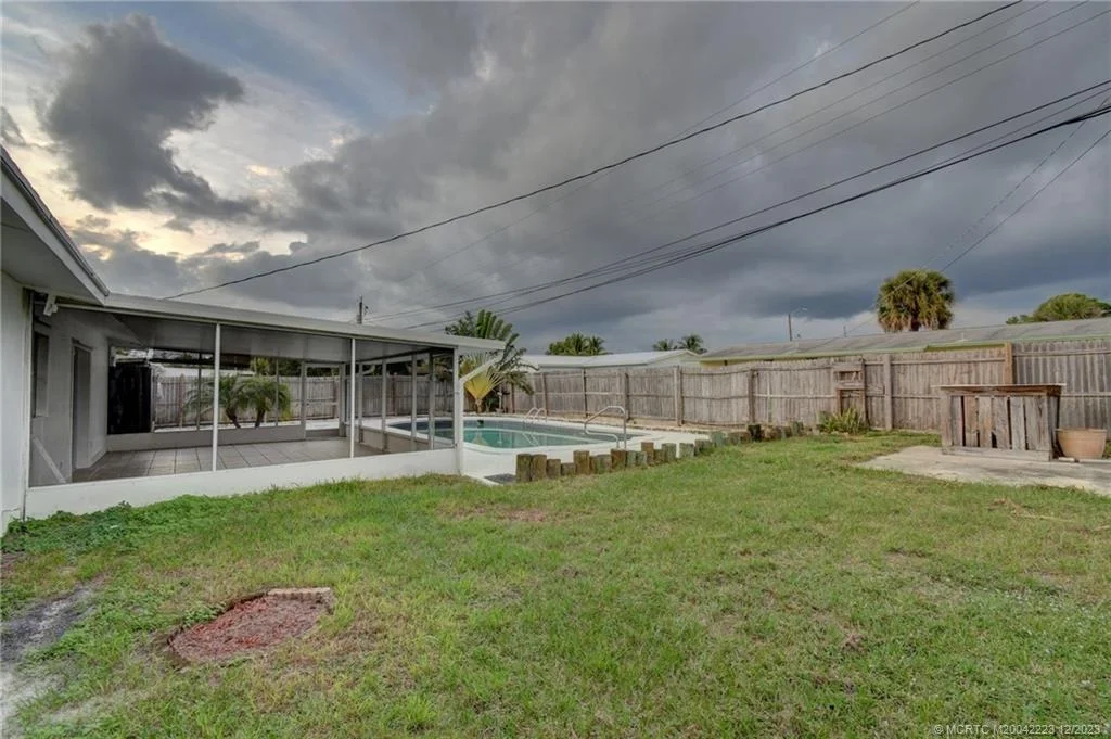 Photo of 1415 NE Silver Maple Way