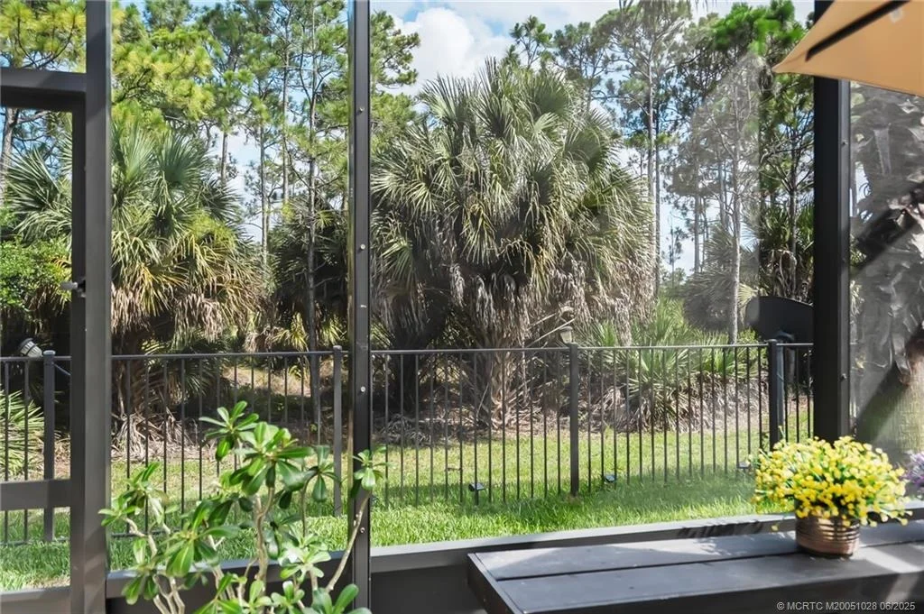 Photo of 6046 SE Split Oak Trail