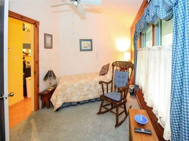 Photo of 565 SW Rustic Circle