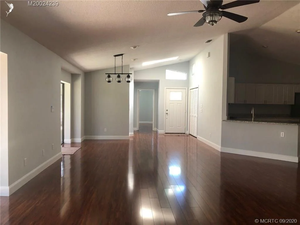 Photo of 5315 SE Orange Street