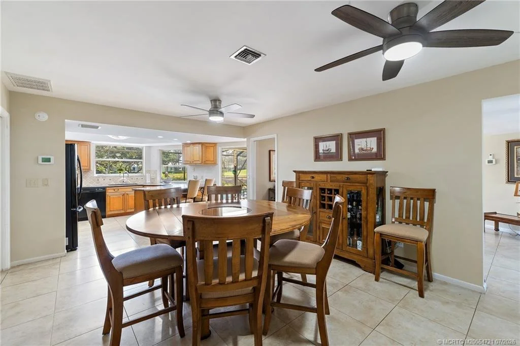 Photo of 3011 SE Fairway W