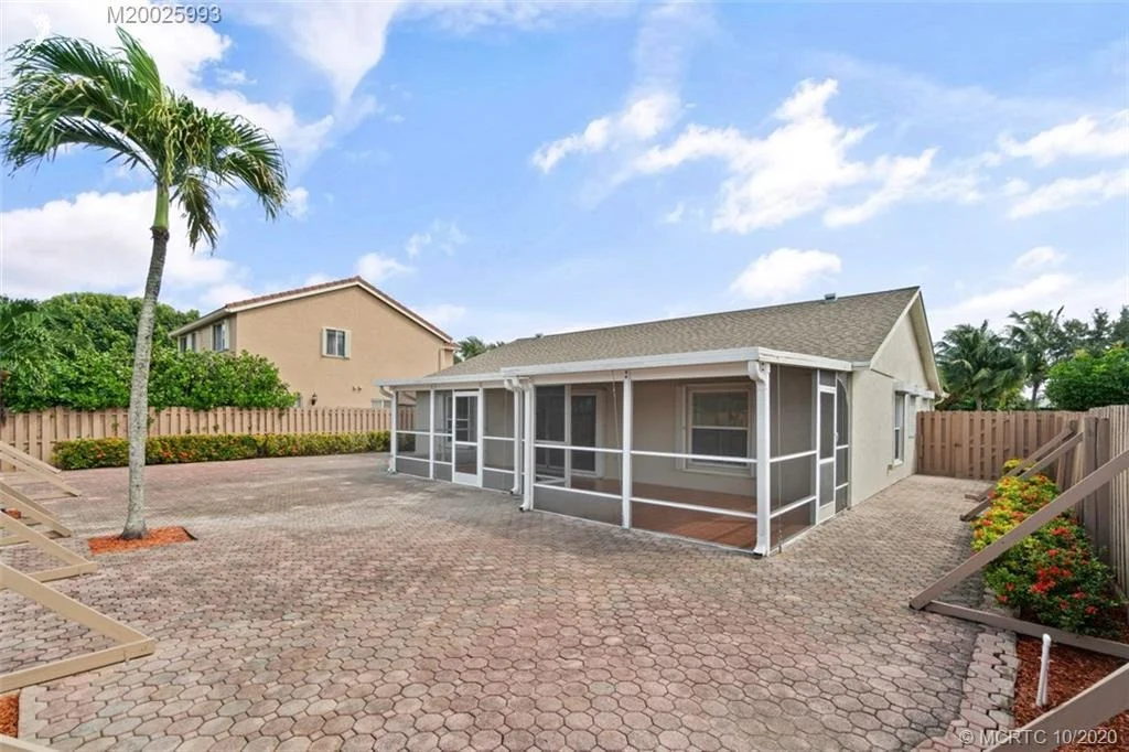 Photo of 9735 Arbor Meadow Drive