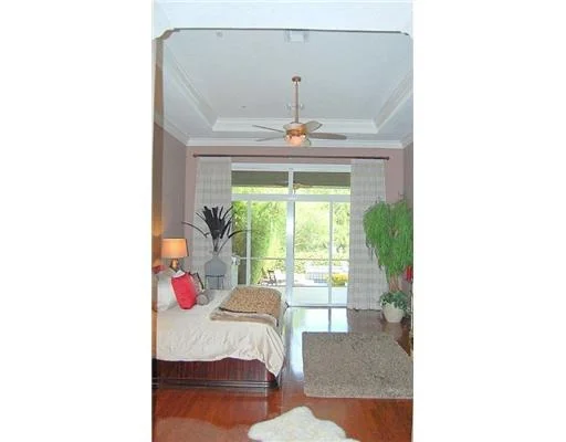 Photo of 17106 BAY Street