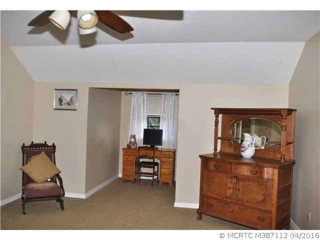 Photo of 1091 SE Buttonwood Circle