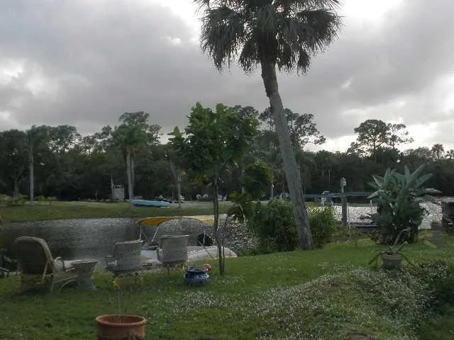 Photo of 7831 SE Paradise Drive