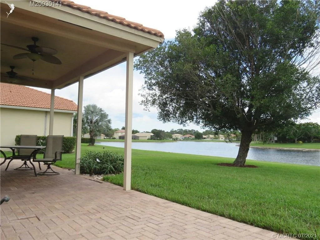 Photo of 1385 SE Legacy Cove Circle