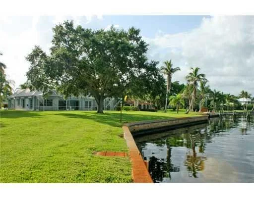 Photo of 1848 NW TREASURE Point