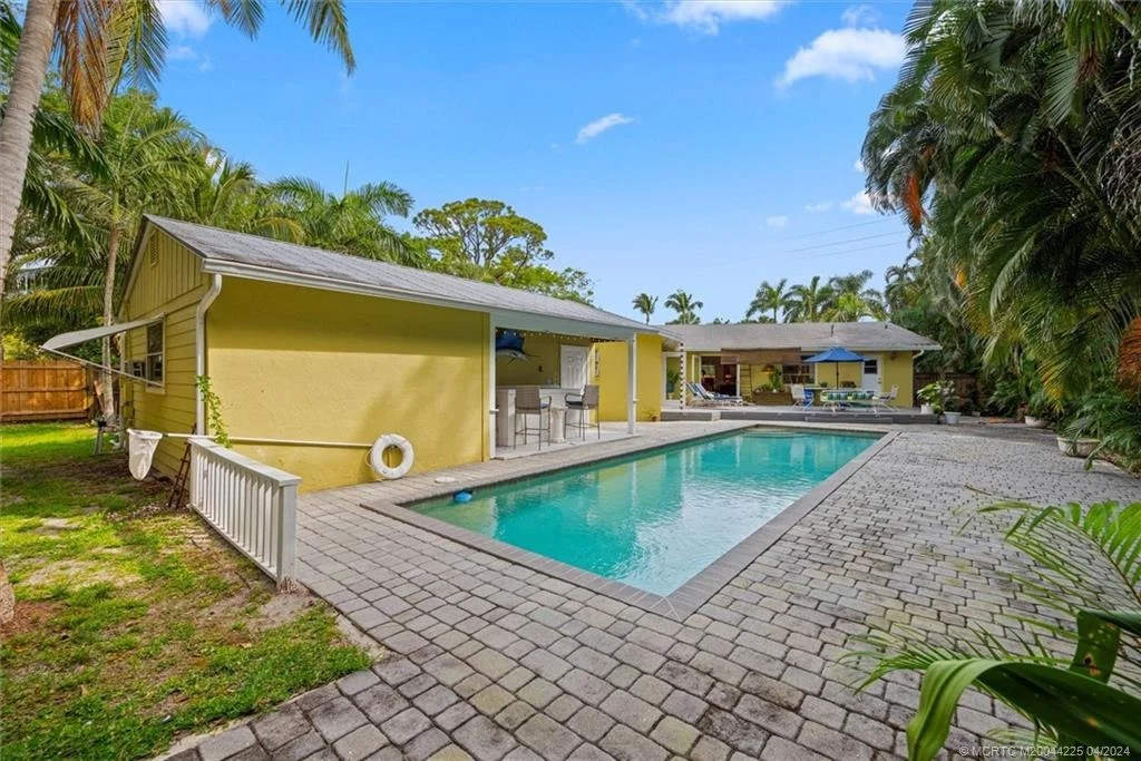 Photo of 111 S Sewalls Point Road