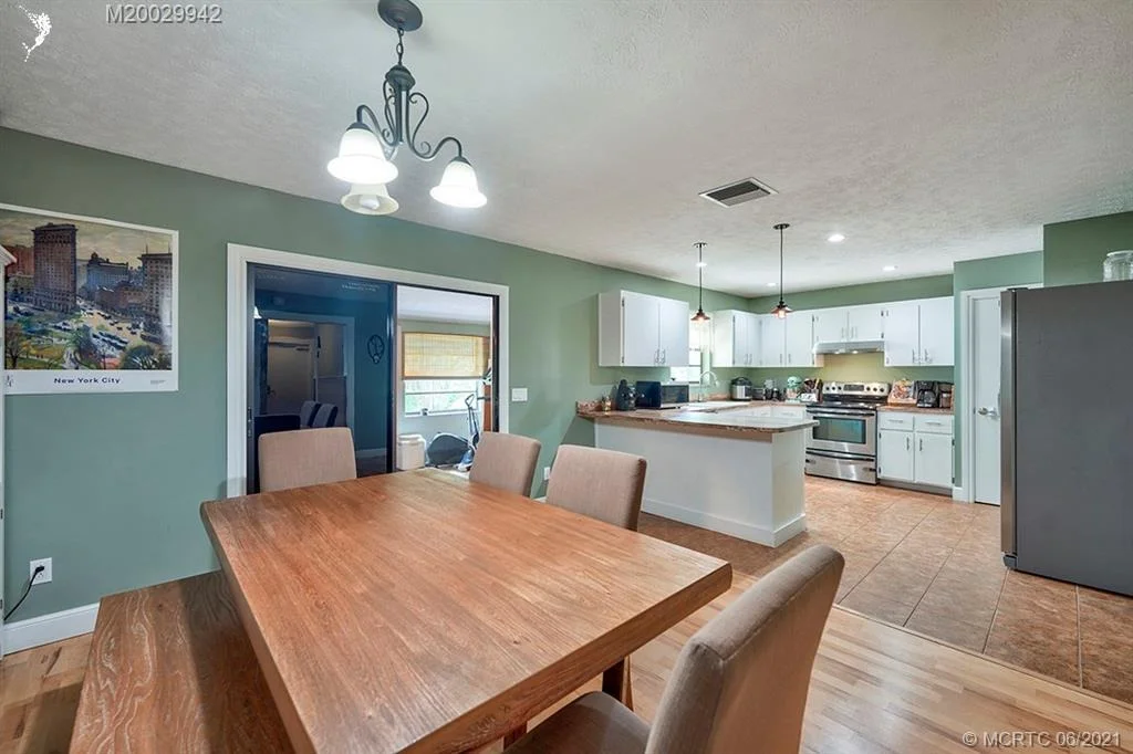 Photo of 2923 SE Bamboo Street