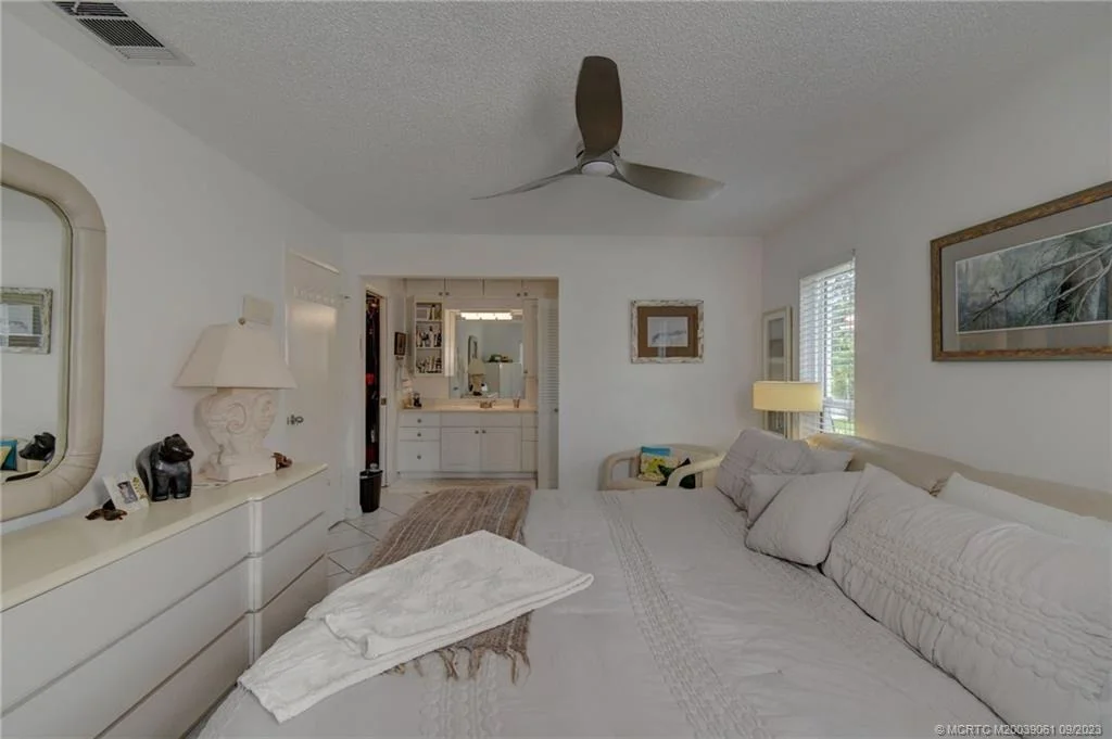 Photo of 1878 SE Coronado Lane